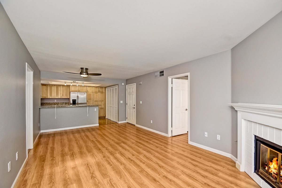 144 Mangano Circle Encinitas, CA 92024 - Photo 10 of 25 Gallery Image 10
