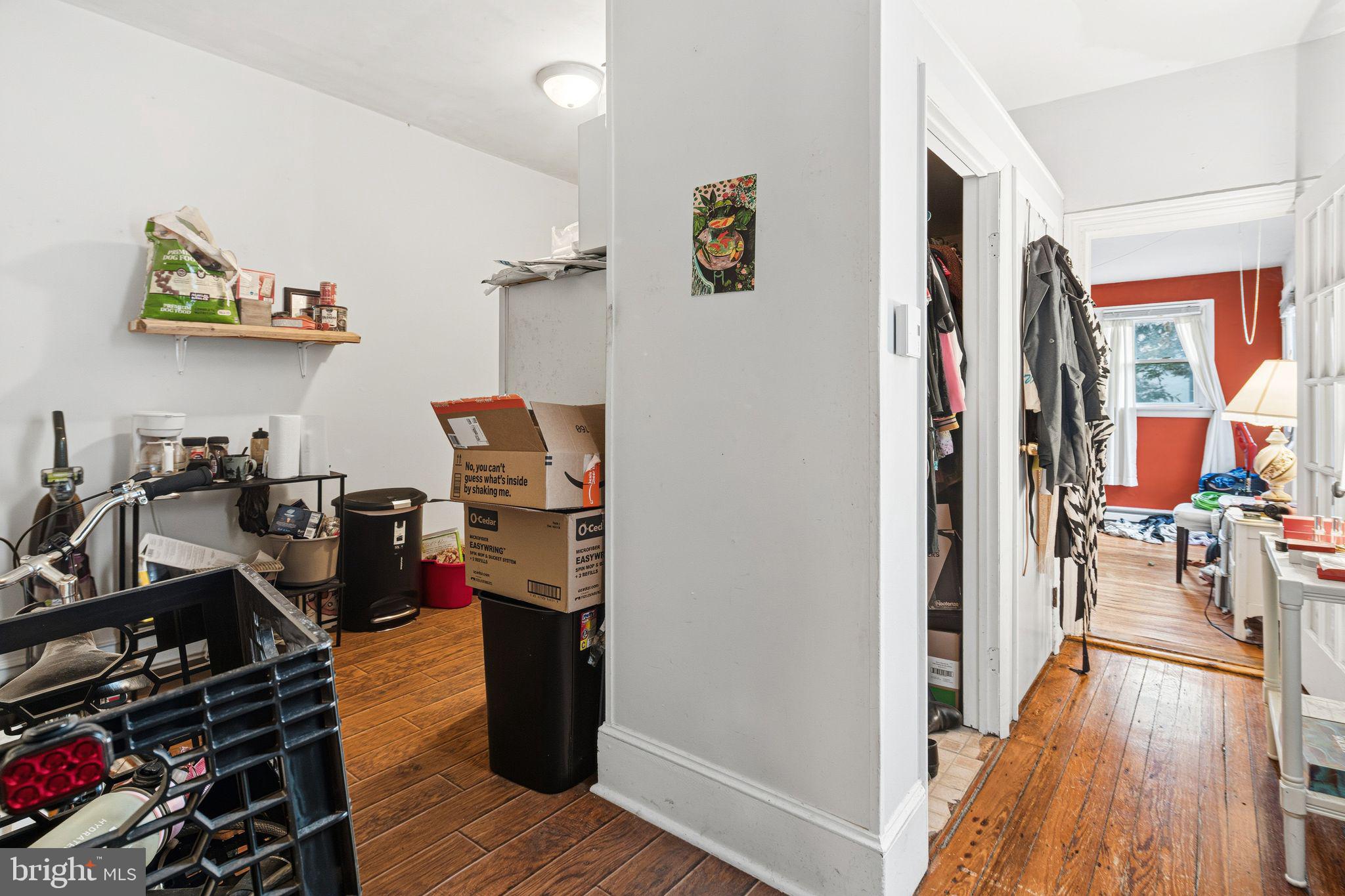 2914 Poplar Street Philadelphia, PA 19130 - Photo 6 of 32 a view of a room with gym equipment