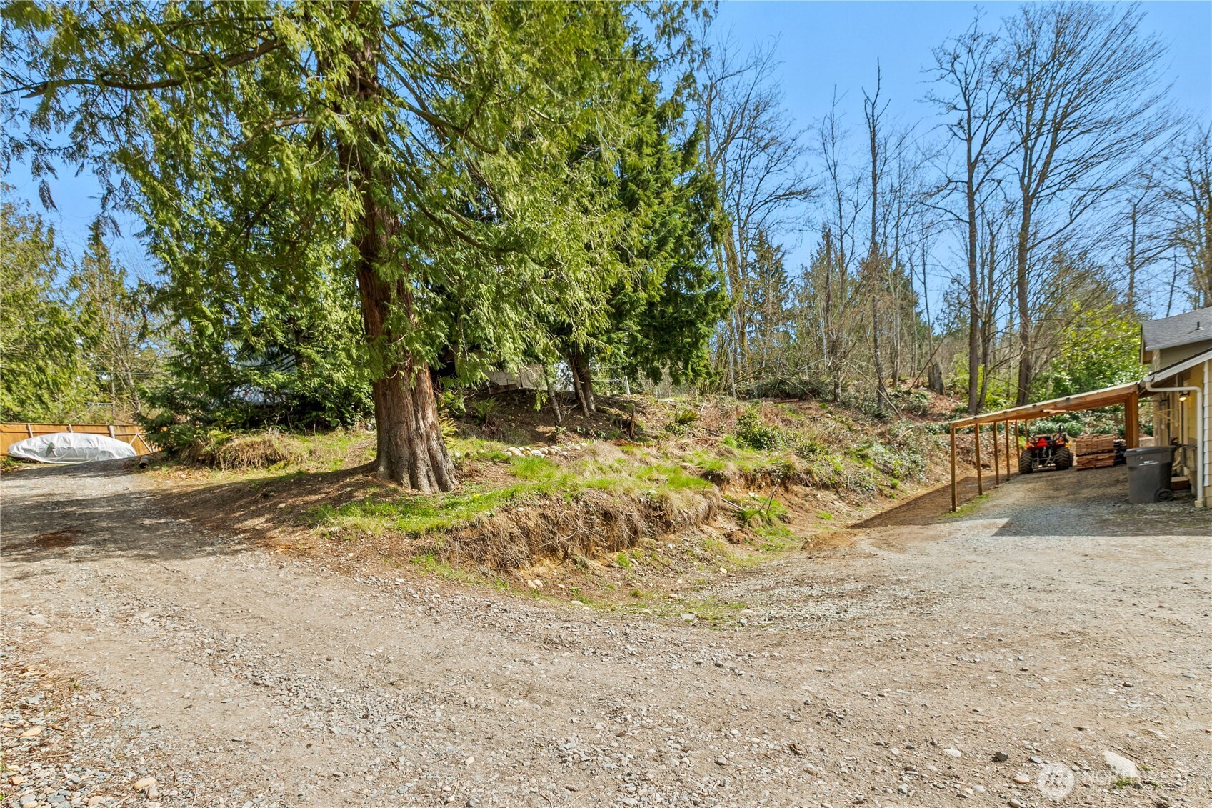 22731 Prairie Road Sedro-Woolley, WA 98284 - Photo 29 of 37 a view of backyard of the house