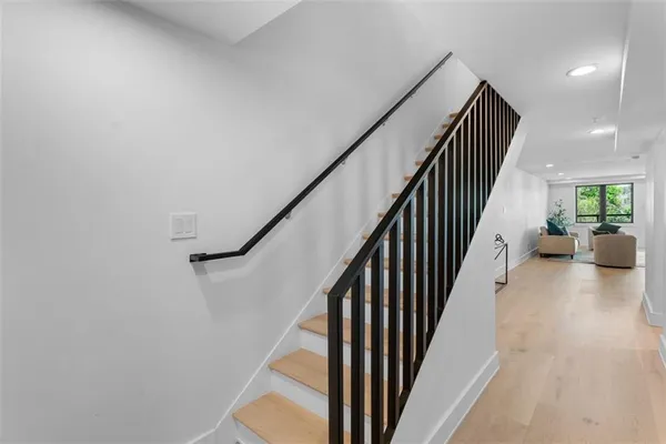 $850,000 | 3211 Dobson Street, Pittsburgh, PA 15219