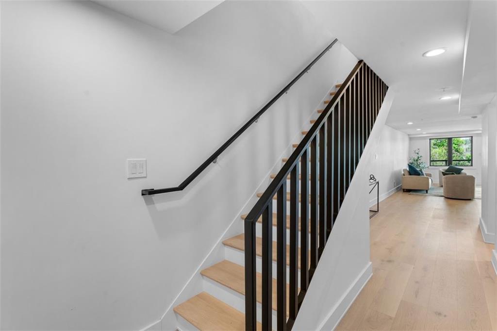 3211 Dobson Street Pittsburgh, PA 15219 - Photo 2 of 50