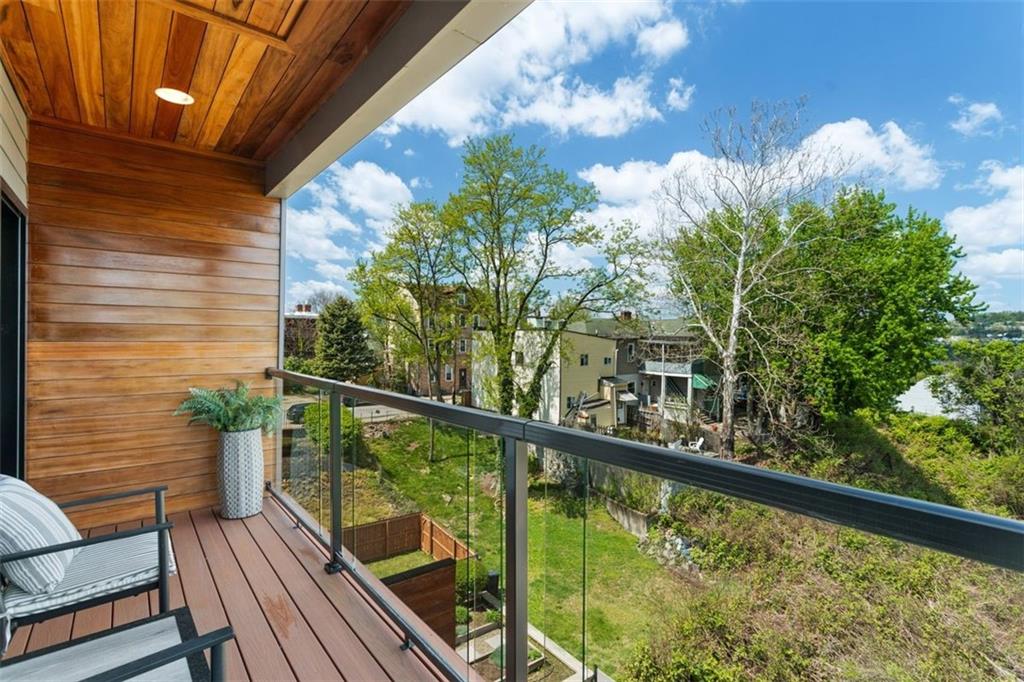 3211 Dobson Street Pittsburgh, PA 15219 - Photo 29 of 50
