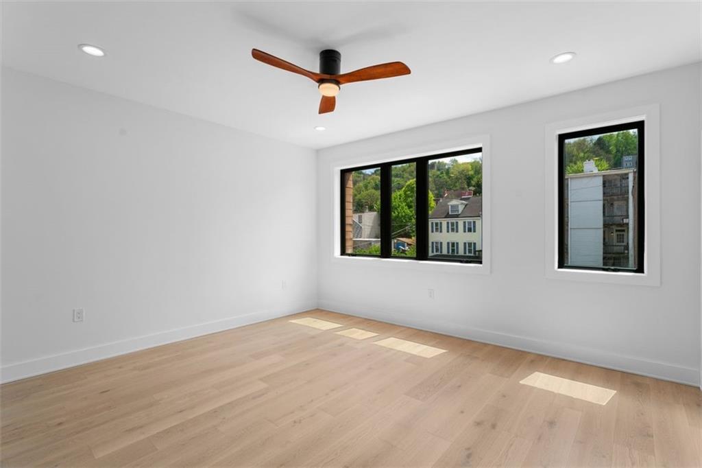 3211 Dobson Street Pittsburgh, PA 15219 - Photo 33 of 50