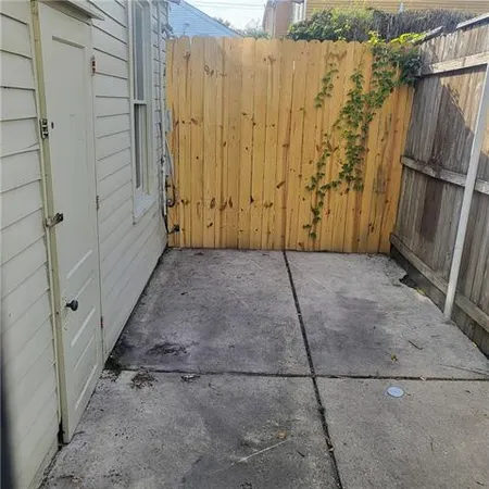 $2,490 | 1118 Foucher Street, New Orleans, LA 70115