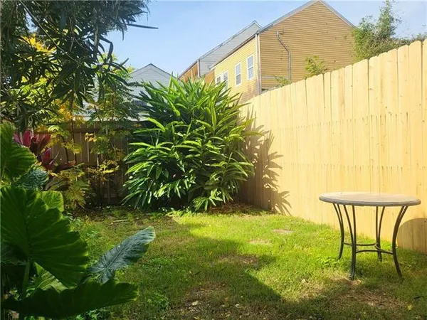 $2,490 | 1118 Foucher Street, New Orleans, LA 70115