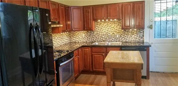 $2,490 | 1118 Foucher Street, New Orleans, LA 70115