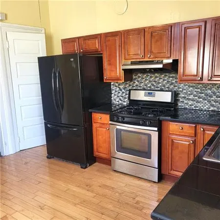 $2,490 | 1118 Foucher Street, New Orleans, LA 70115