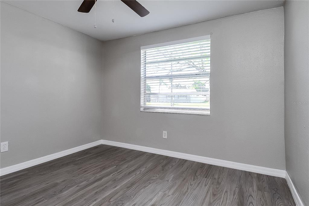 505 Florida Circle South Apollo Beach, FL 33572 - Photo 12 of 16