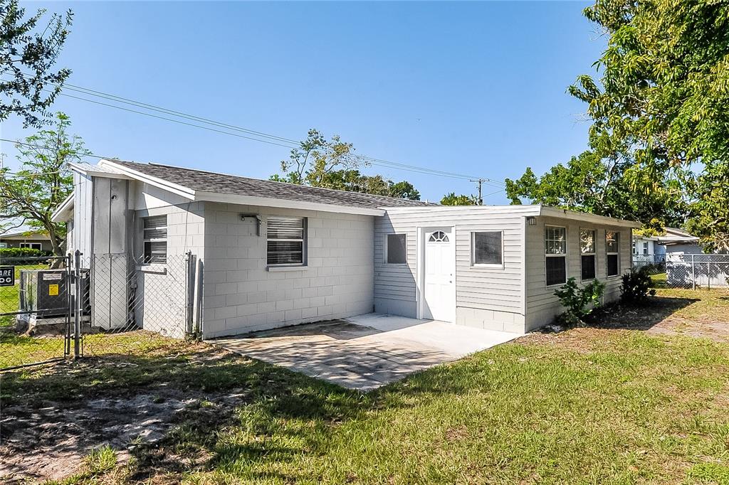 505 Florida Circle South Apollo Beach, FL 33572 - Photo 14 of 16