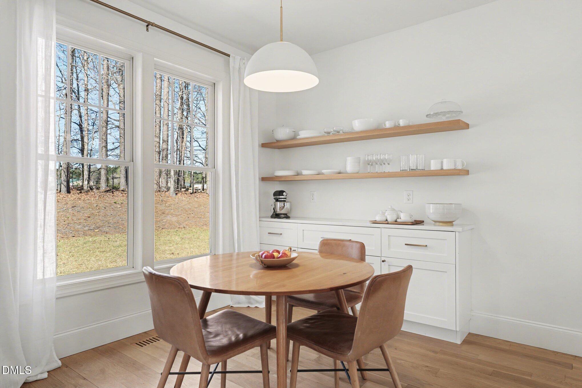 7224 Bedford Ridge Drive Apex, NC 27539 - Photo 8 of 42 Breakfast nook