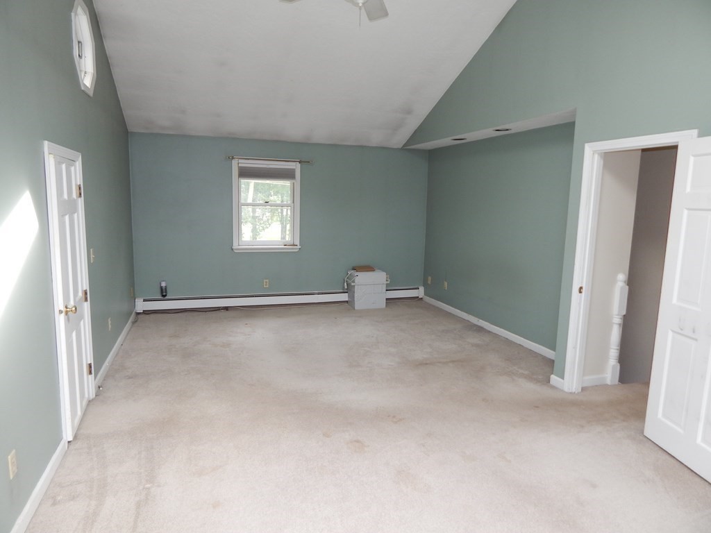 52 Streeter Road Paxton, MA 01612 - Photo 15 of 29 Gallery Image 15