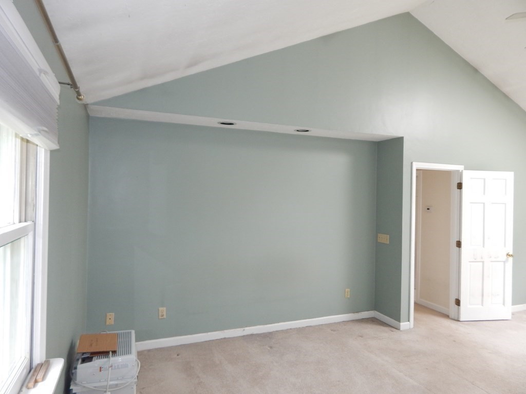 52 Streeter Road Paxton, MA 01612 - Photo 17 of 29 Gallery Image 17
