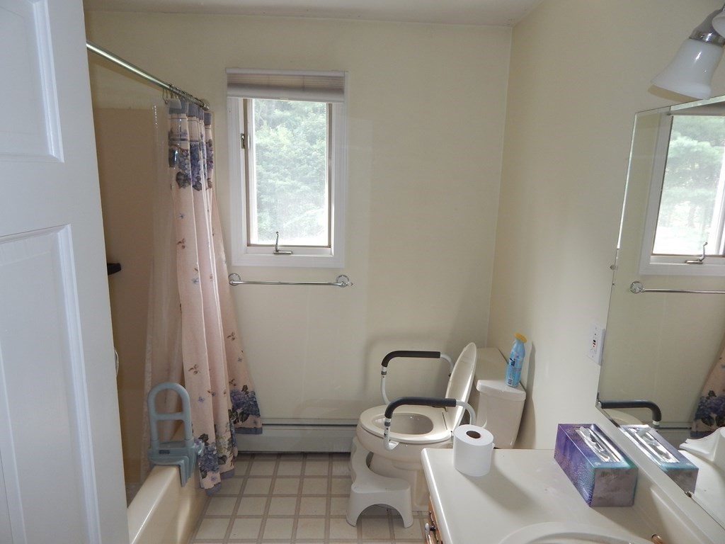 52 Streeter Road Paxton, MA 01612 - Photo 25 of 29 Gallery Image 25