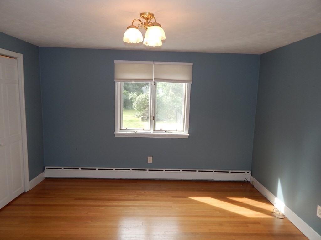 52 Streeter Road Paxton, MA 01612 - Photo 10 of 29 Gallery Image 10