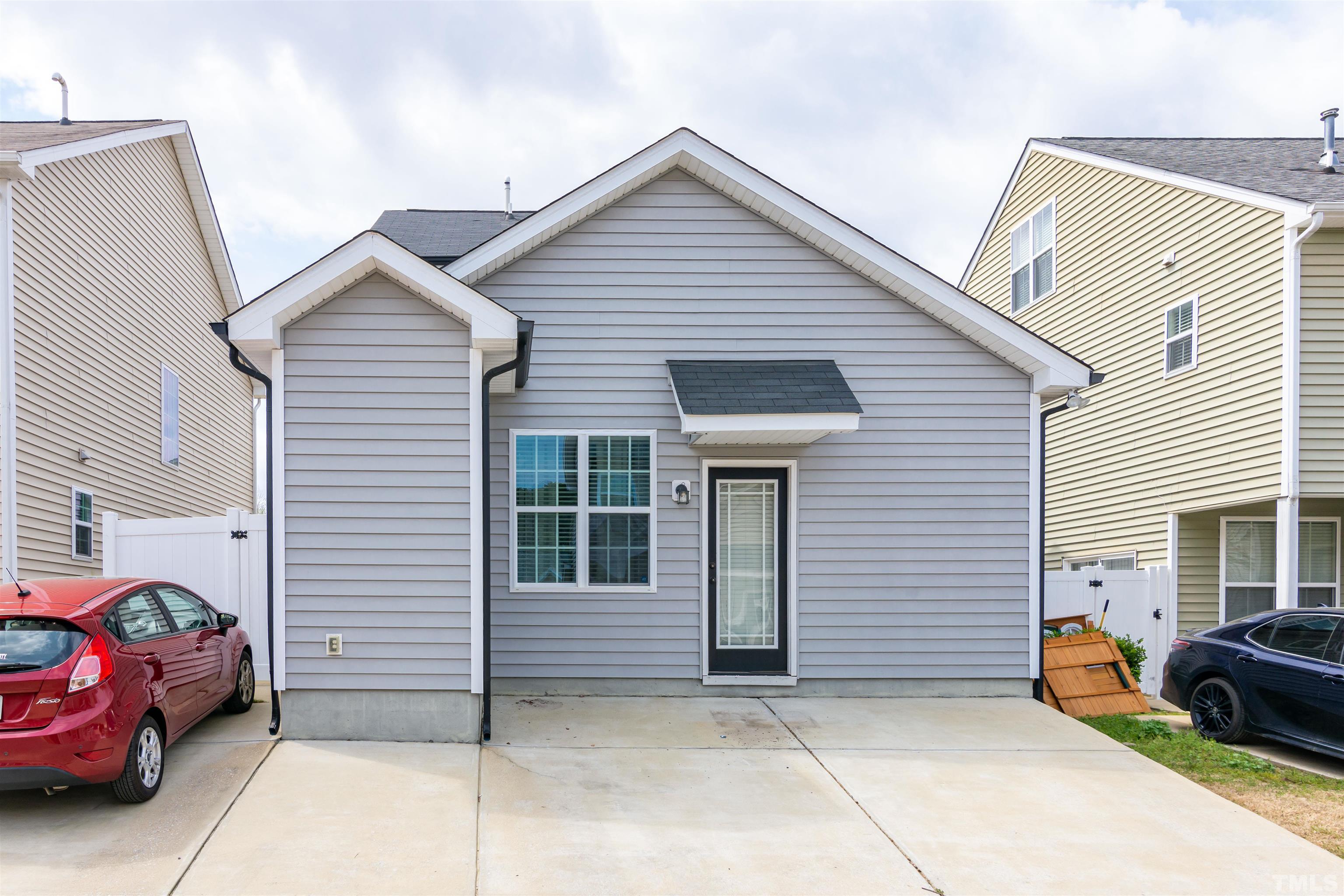 63 Scotch Bonnet Ridge Clayton, NC 27520 - Photo 9 of 54