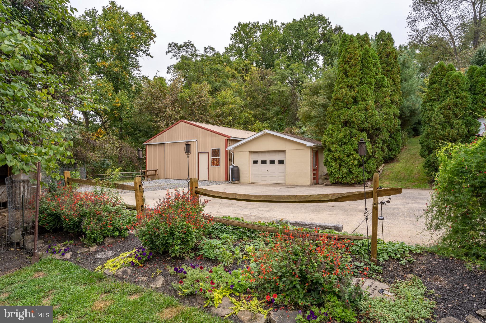 1422 Amosite Road Bainbridge, PA 17502 - Photo 15 of 81 Gallery Image 15