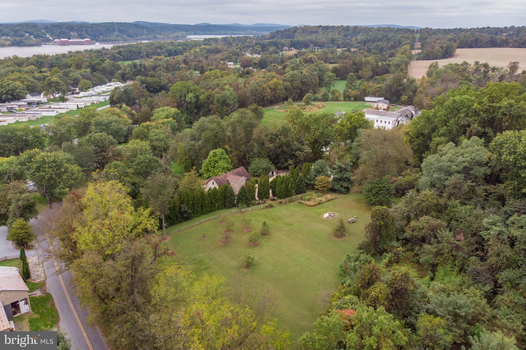 1422 Amosite Road Bainbridge, PA 17502 - Photo 3 of 81 Gallery Image 3