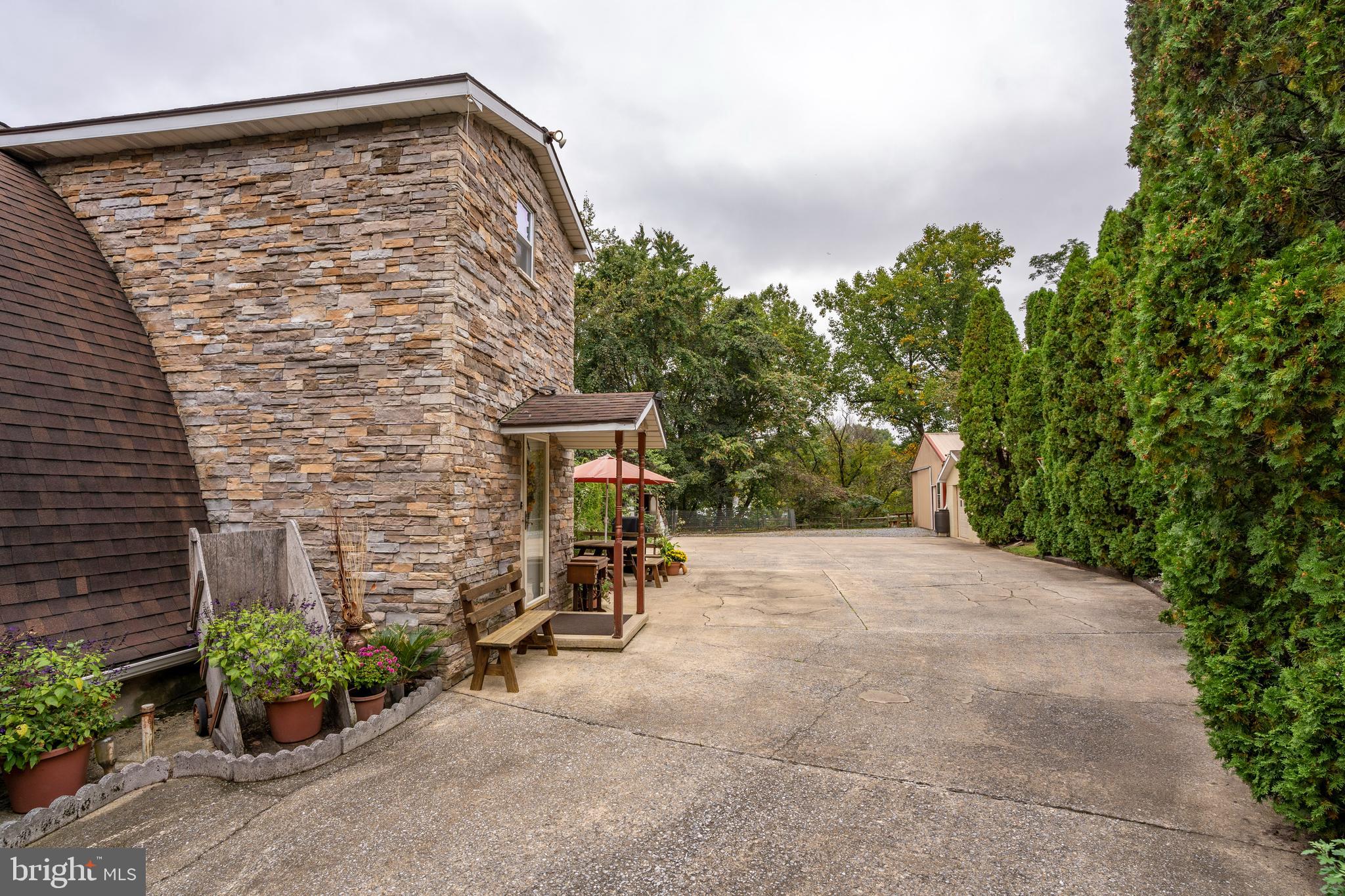1422 Amosite Road Bainbridge, PA 17502 - Photo 30 of 81 Gallery Image 30