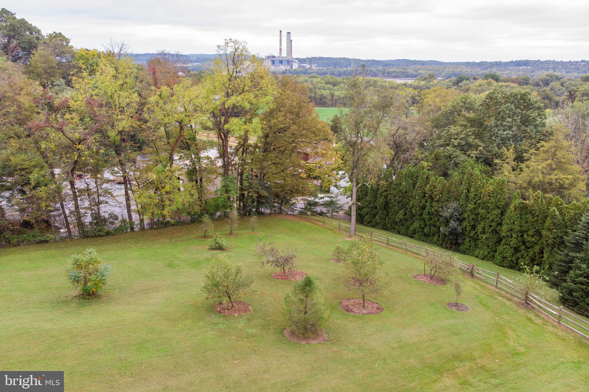 1422 Amosite Road Bainbridge, PA 17502 - Photo 7 of 81 Gallery Image 7