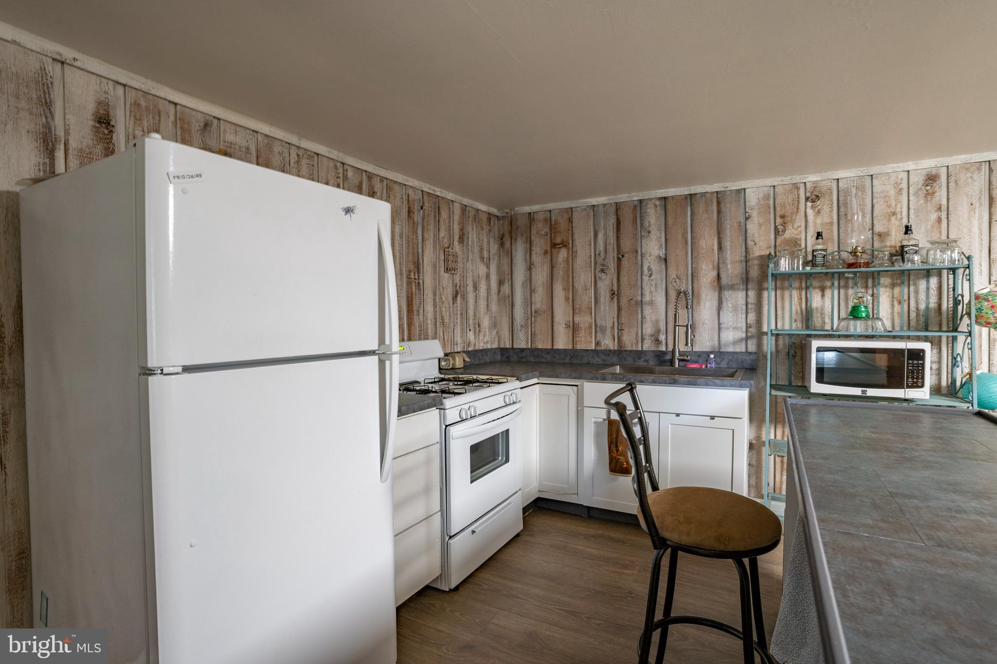 1422 Amosite Road Bainbridge, PA 17502 - Photo 71 of 81 Gallery Image 71