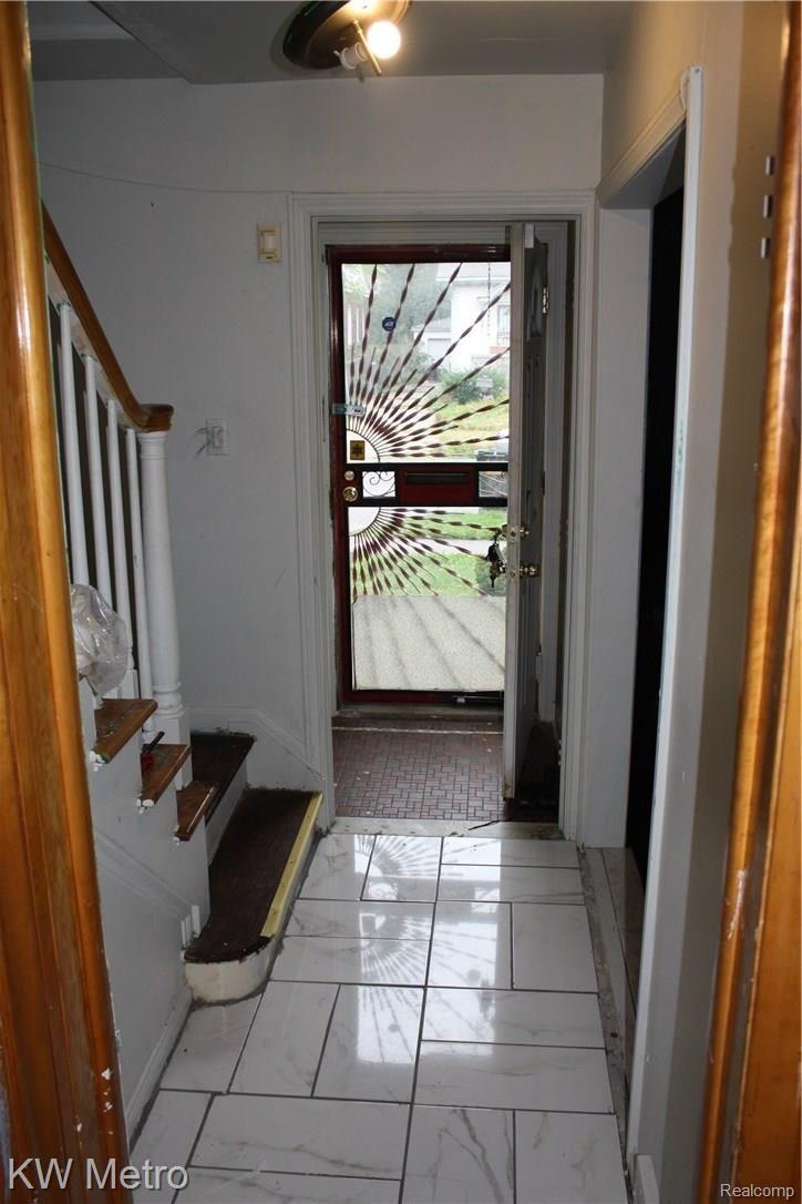 4338 Devonshire Road Detroit, MI 48224 - Photo 4 of 13 IMG_5153.JPG