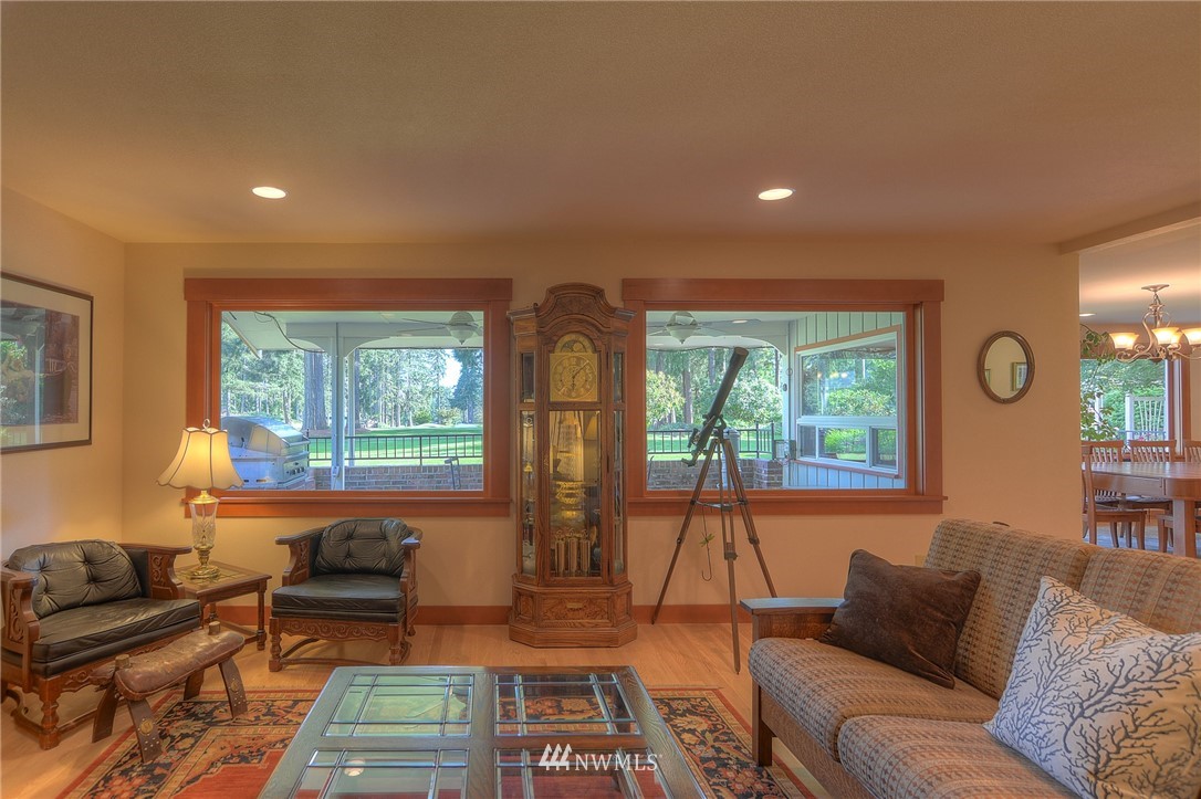 2723 Country Club Road Northwest Olympia, WA 98502 - Photo 6 of 25 Gallery Image 6