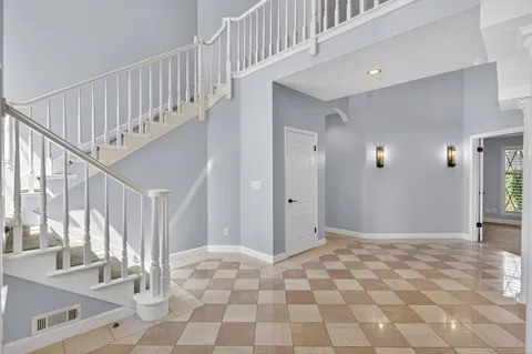 $725,000 | 672 Cypress Run, Woodbridge, CA 95258