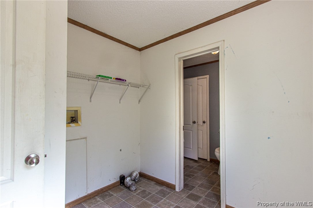 3264 Hollybush Road Dendron, VA 23839 - Photo 13 of 28 Gallery Image 13