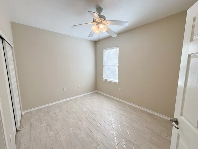 $2,200 | 100 Sunbird Court, Georgetown, TX 78633