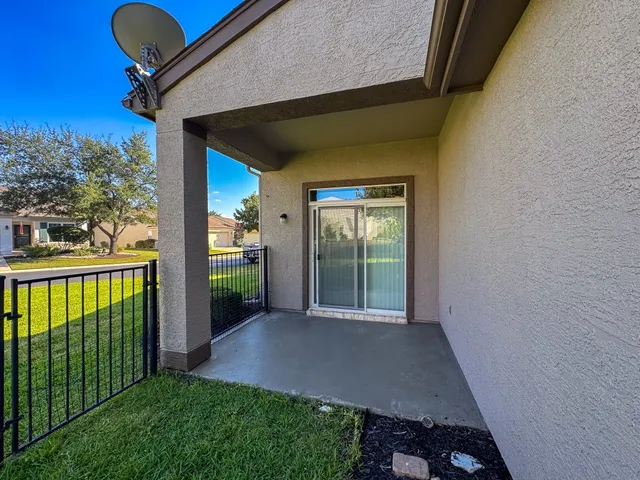 $2,200 | 100 Sunbird Court, Georgetown, TX 78633