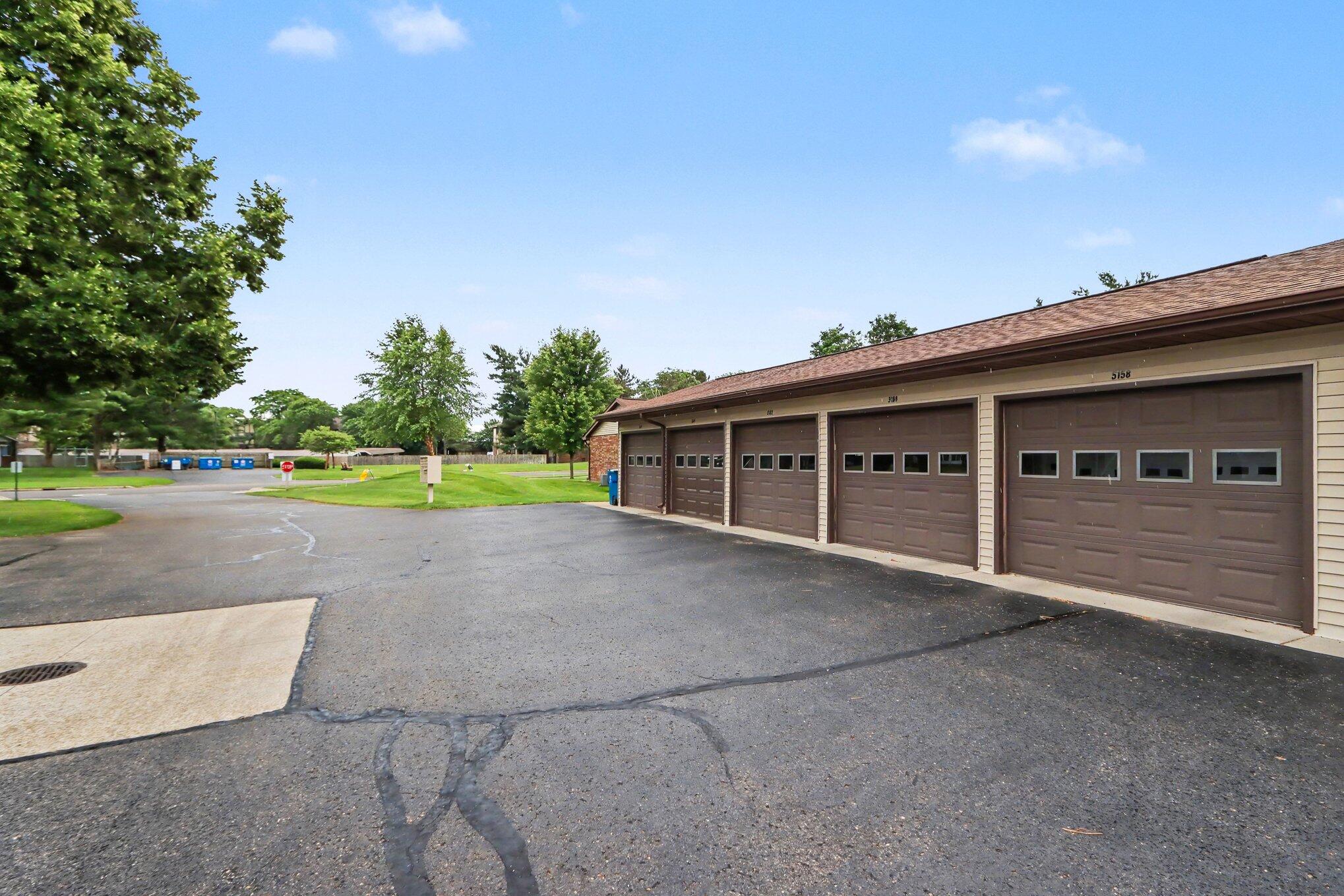 5158 Green Meadow Road, Unit 36 Kalamazoo, MI 49009 - Photo 17 of 19 021_file_1473