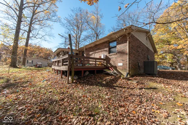 $165,000 | 450 South County Road 90 West, North Vernon, IN 47265