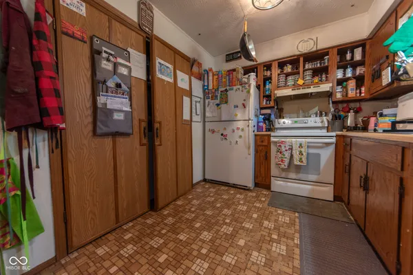 $165,000 | 450 South County Road 90 West, North Vernon, IN 47265