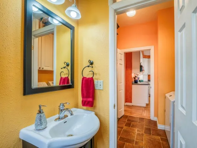 $518,900 | 915 Lake Boulevard Northeast, Bemidji, MN 56601