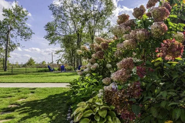 $518,900 | 915 Lake Boulevard Northeast, Bemidji, MN 56601