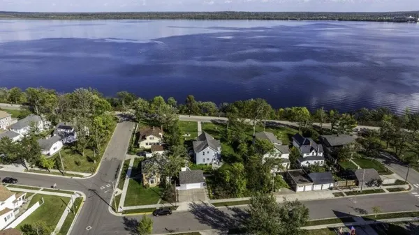 $495,000 | 915 Lake Boulevard Northeast, Bemidji, MN 56601