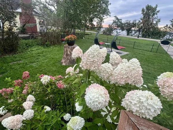 $495,000 | 915 Lake Boulevard Northeast, Bemidji, MN 56601