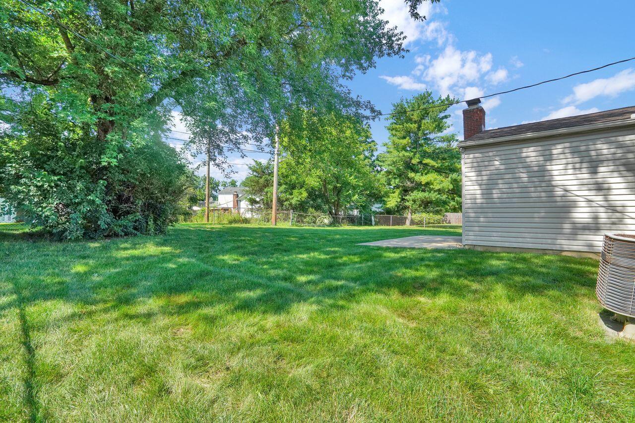 761 County Line Road Westerville, OH 43081 - Photo 5 of 33 DSC00858
