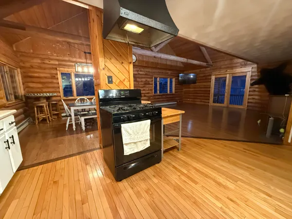 $499,900 | 22450 Kodiak Road, Clifton, WI 54638