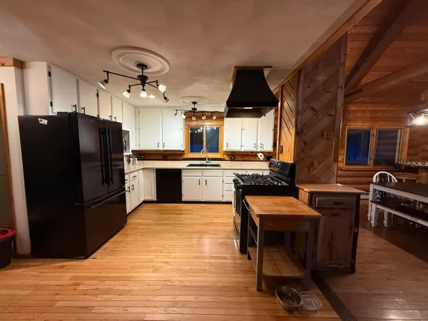 $499,900 | 22450 Kodiak Road, Clifton, WI 54638