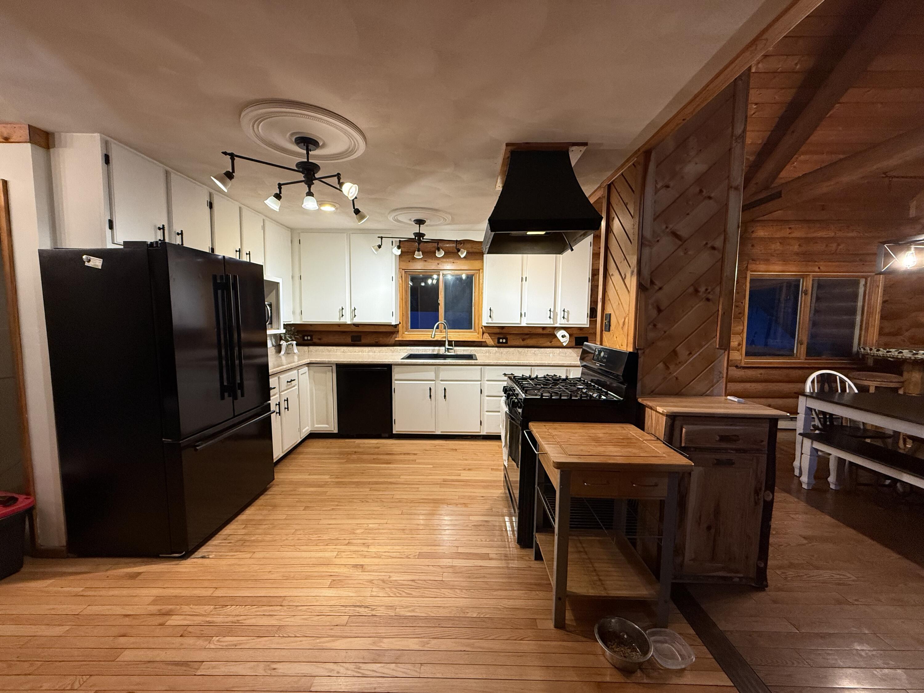 22450 Kodiak Road Clifton, WI 54638 - Photo 10 of 61 IMG_1009