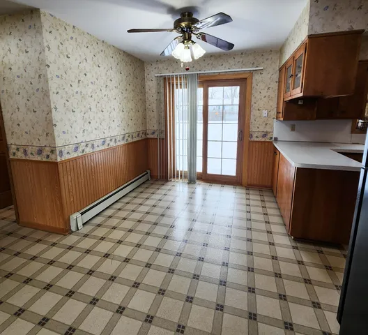 $225,000 | 330 1st Street West, Lake Lillian, MN 56253