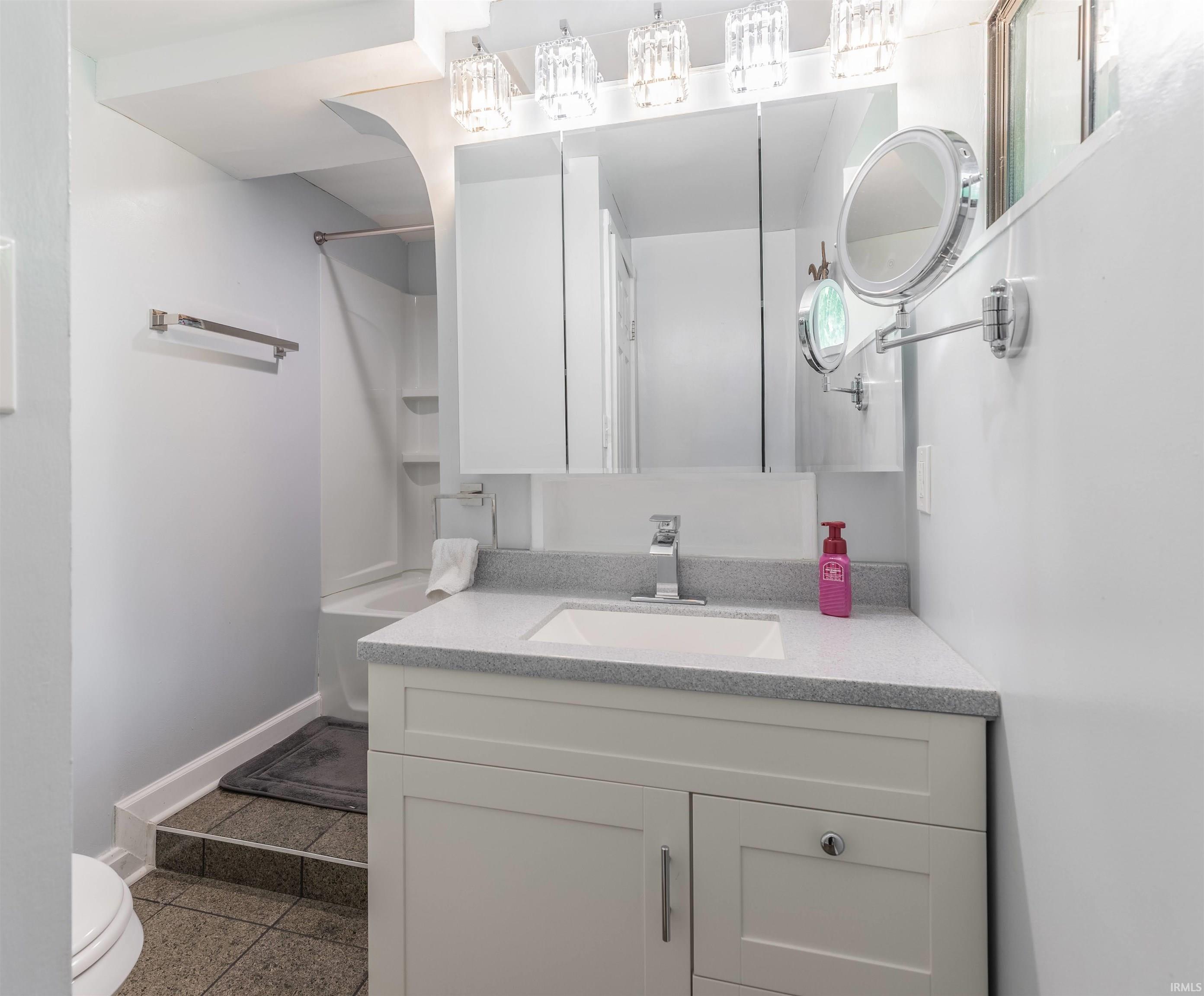 6001 Felstead Road Evansville, IN 47712 - Photo 24 of 36 Gallery Image 24