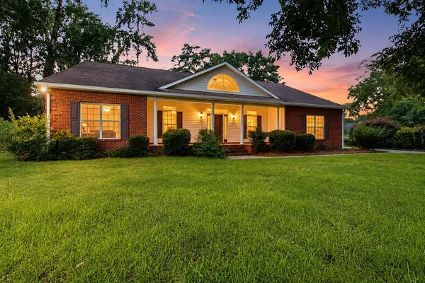$324,900 | 185 Hidden Springs Court, Dothan, AL 36305