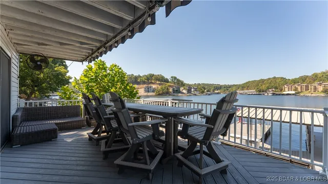 $899,900 | 59 Ginger Point, Lake Ozark, MO 65049