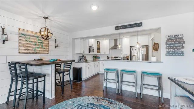 $899,900 | 59 Ginger Point, Lake Ozark, MO 65049