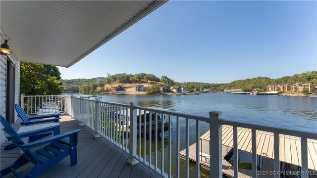 $899,900 | 59 Ginger Point, Lake Ozark, MO 65049