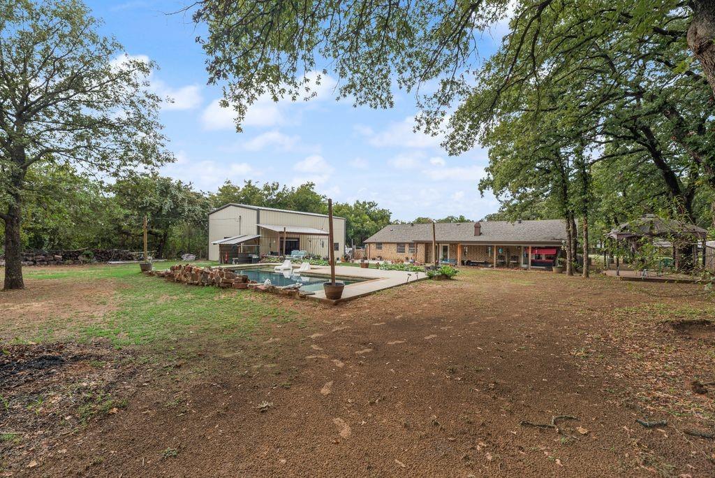 22 Spring Oaks Road Burleson, TX 76028 - Photo 34 of 34 Gallery Image 34