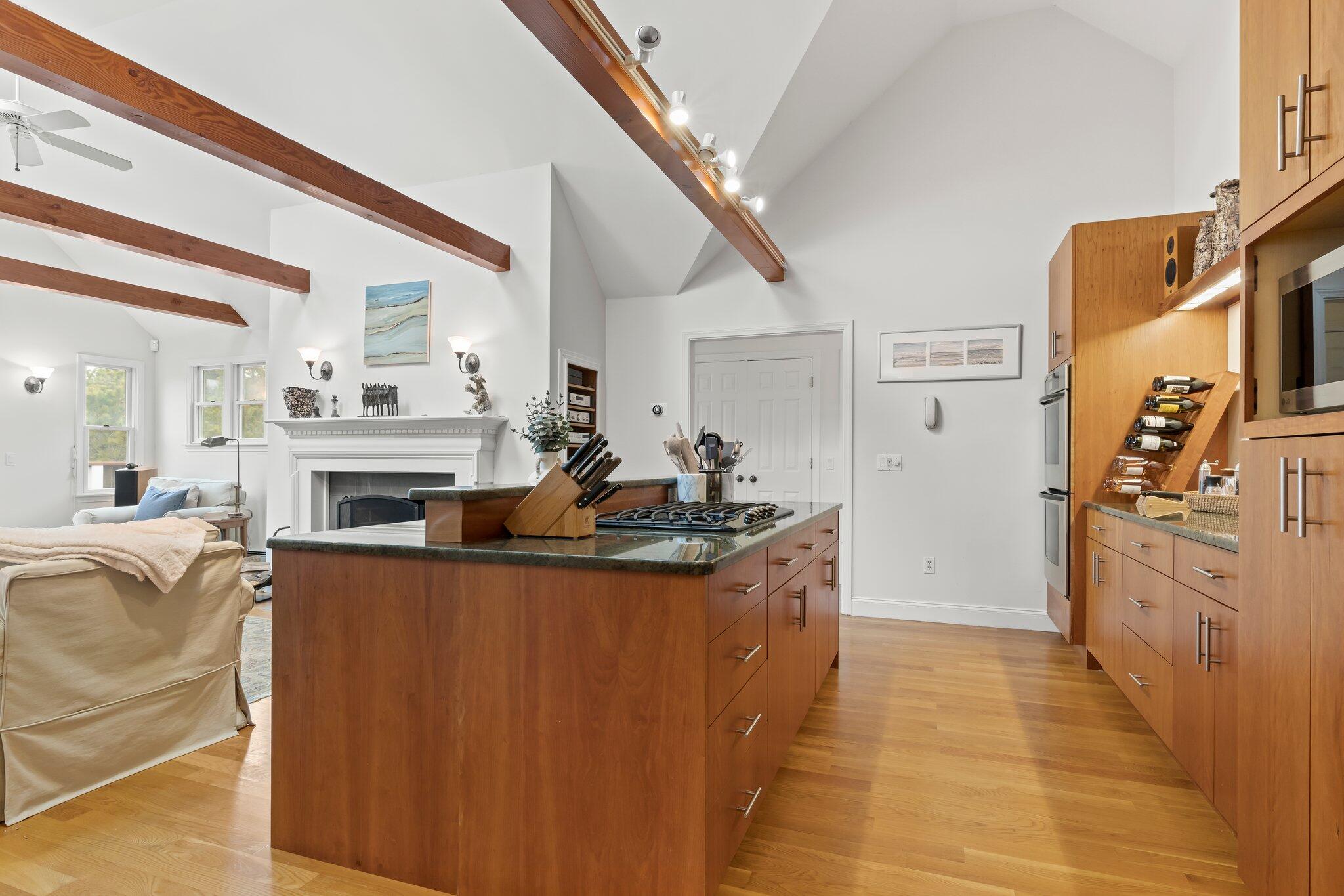 11 Sandy Lane Truro, MA 02666 - Photo 21 of 98 121-web-or-mls-11-sandy-ln (1)