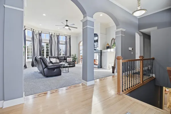 $989,000 | W132-n6509 West View Court, Menomonee Falls, WI 53051